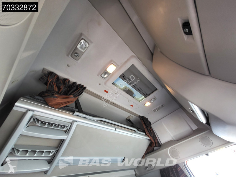 Trekker DAF XF  XF 4X2 NL APK 05-2027 SSC Mega...