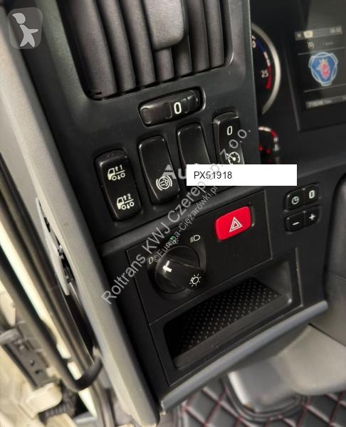 Cap tractor Scania R 400