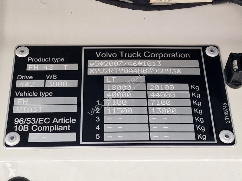 Tracteur Volvo 13460 Globetrotter XL 4x2 - I...