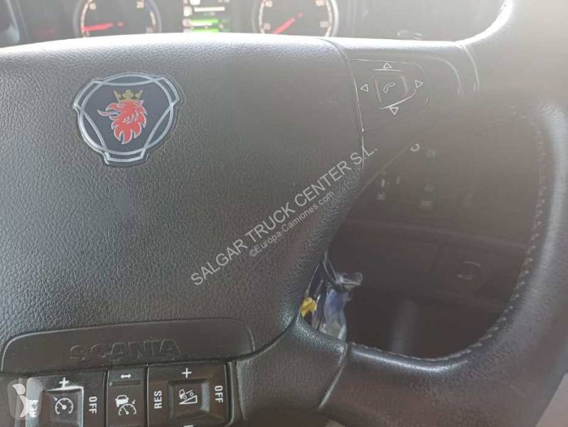 Cap tractor Scania