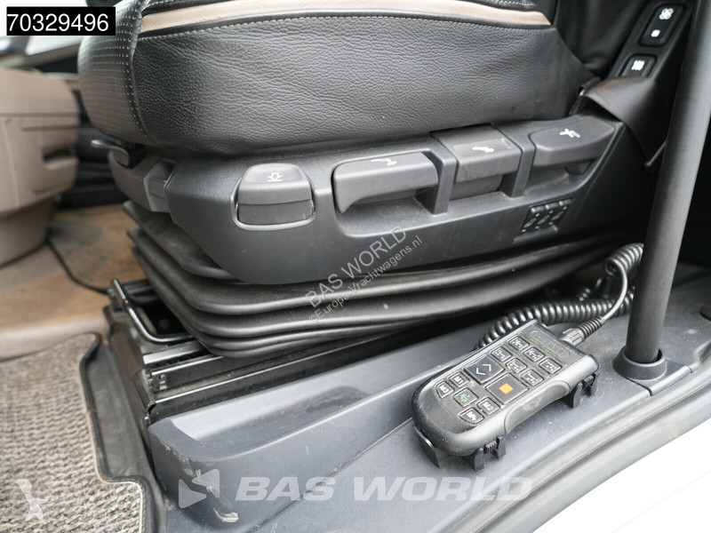 Traktor DAF + 530 + 6X2 NL-Truck Full-Air...