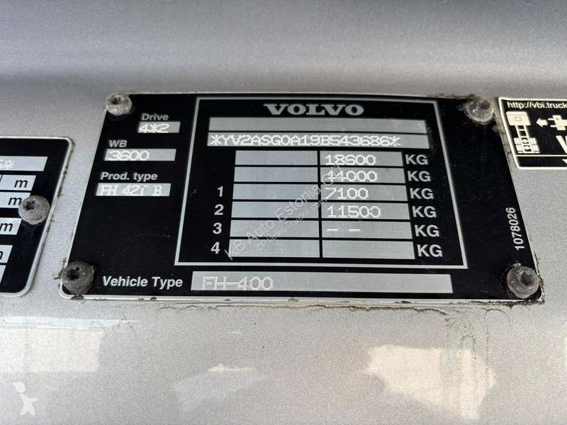 Cabeza tractora Volvo 400 4x2 GLOBE XL