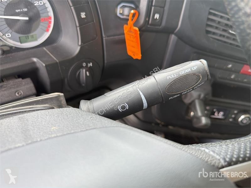 Cabeza tractora Iveco S-way 530