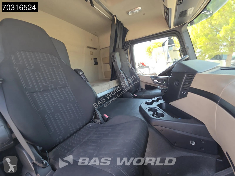 Cabeza tractora Mercedes 1843 4X2 ClassicSpace...