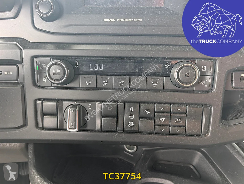 Cabeza tractora Scania 410