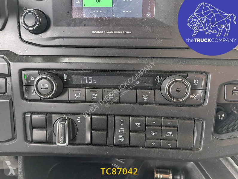 Cabeza tractora Scania 410