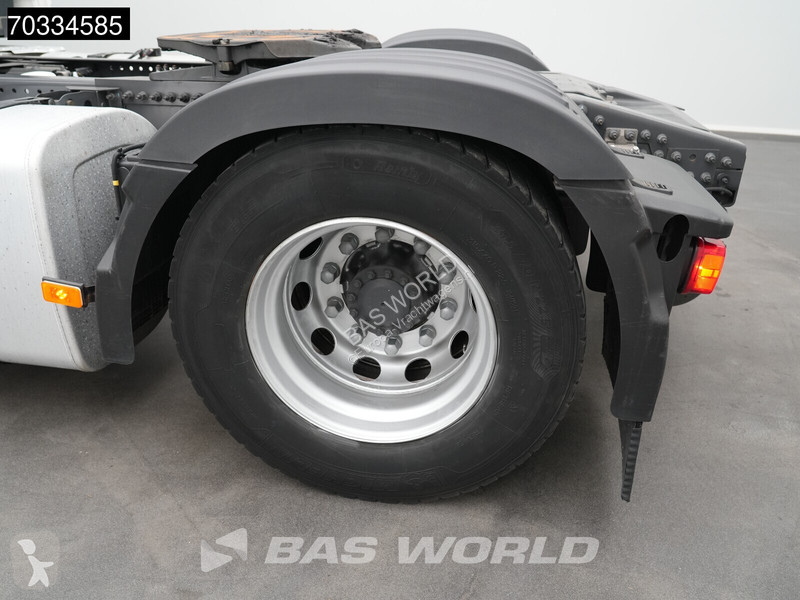 Cabeza tractora Volvo FH 460 4X2 Globe APK...