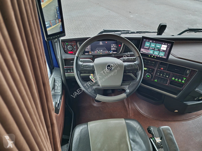 Cabeza tractora Volvo 13500 XL Aero - I...