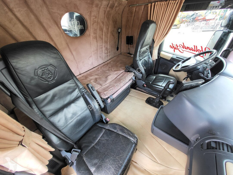 Nyergesvontató Scania 500
