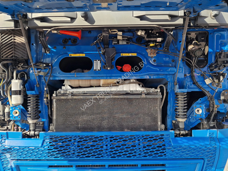 Tractor Volvo 13500 Globetrotter 4x2 -...