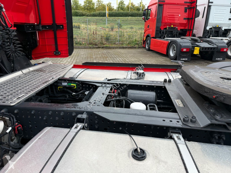 Ciągnik siodłowy Iveco STRALIS S-WAY...