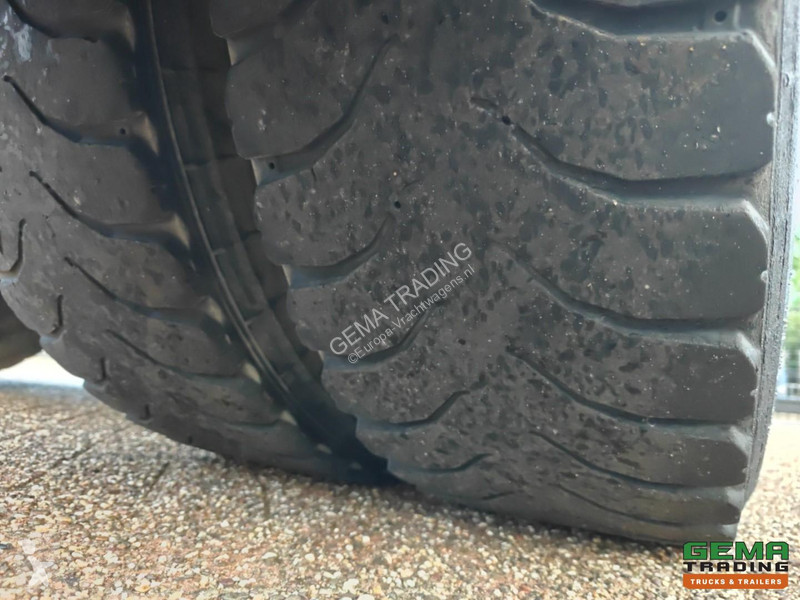 Тягач MAN TGX 4x4 XLX Euro6B - Manual...