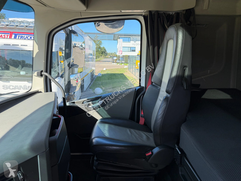 Тягач Volvo 500 6x2 Retarder ADR Full Air WB...