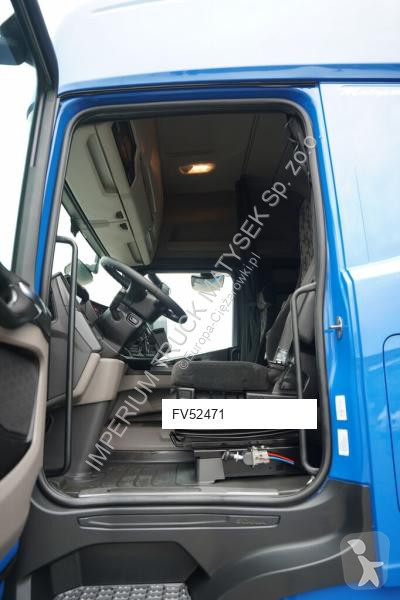 Тягач Scania