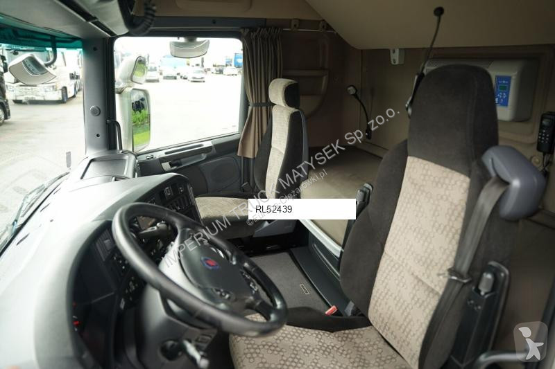 Тягач Scania R 410