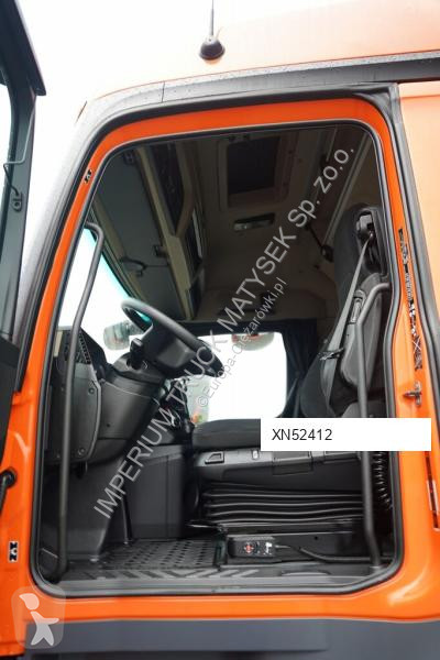 Тягач Mercedes ACTROS  L 1848