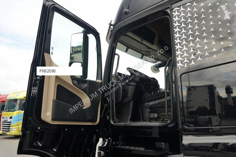 Влекач Mercedes ACTROS 1848 / GIGA SPACE / EURO 6