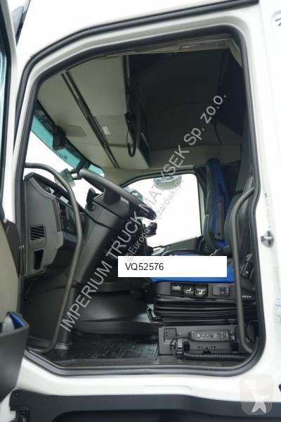 Влекач Volvo FH 500