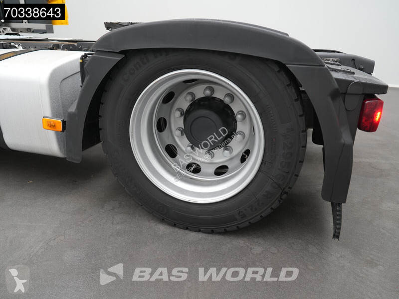 Volvo FH 460 4X2 Globe Mega 2x Tanks I-ParkCool...
