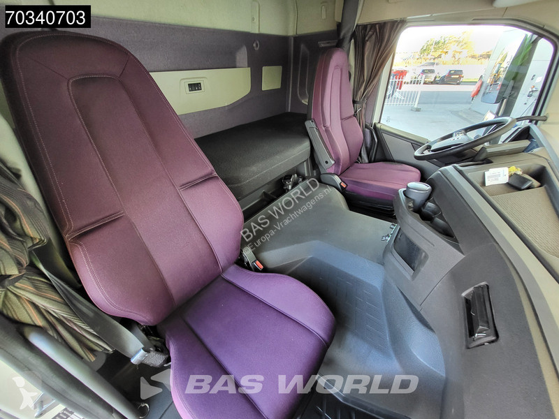 Volvo FM 460 4X2 Globe 2x Tanks Navi tractor unit