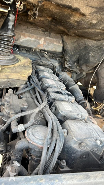 MAN (6 CYLINDER) tractor unit