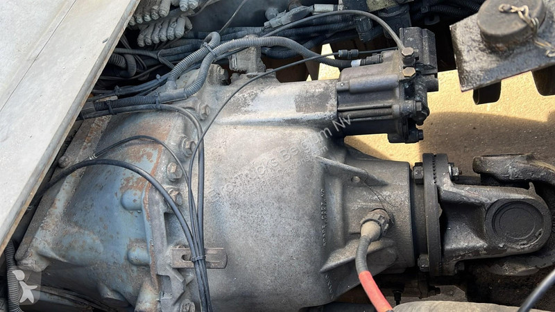 Tahač Volvo 12380 (HYDRAULIC PUMP / POMPE...