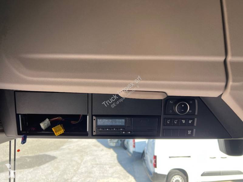 DAF 480 tractor unit