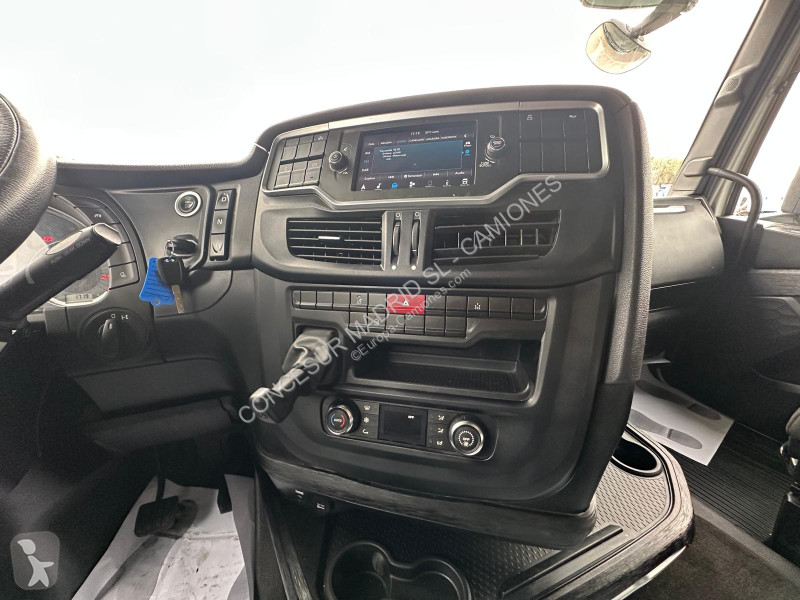 Traktor Iveco S-Way AS440STP