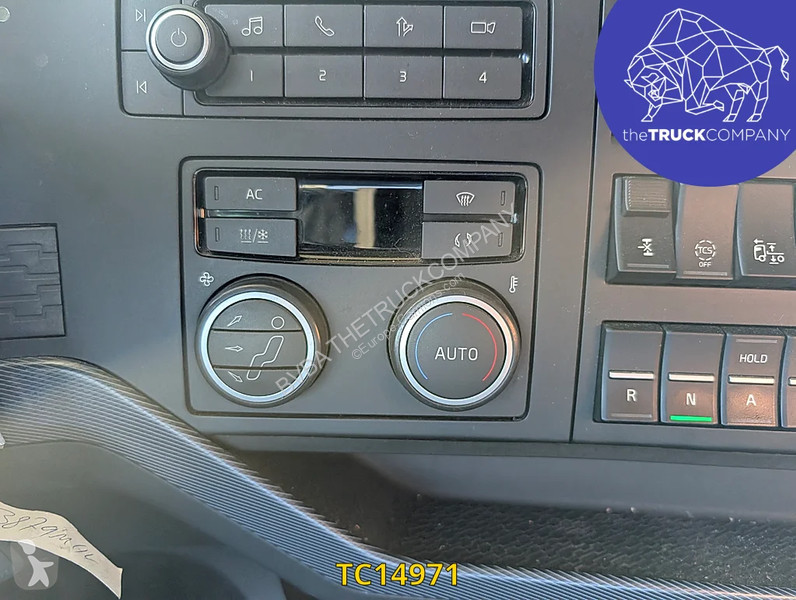 Volvo 500 tractor unit