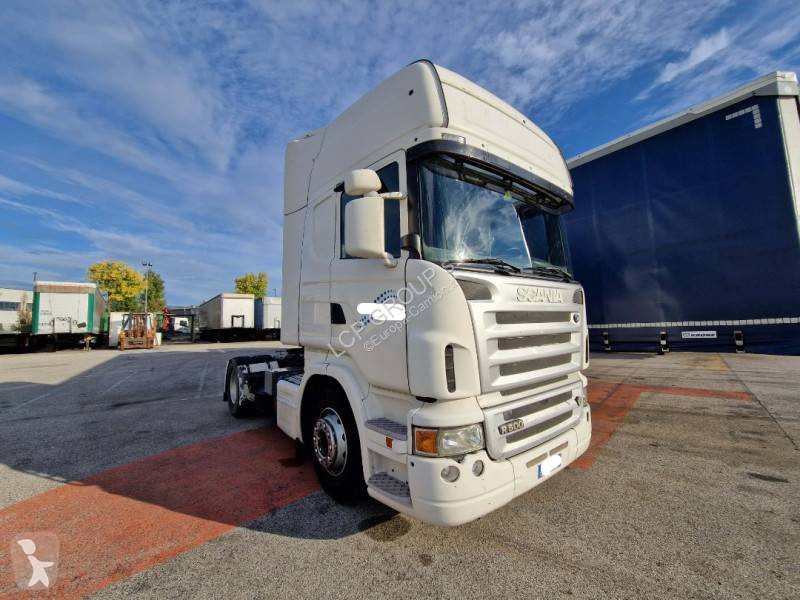 Nyergesvontató Scania 500