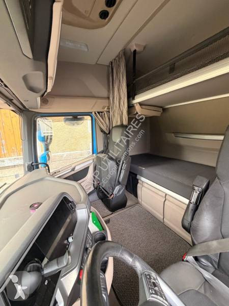 Tratores DAF 530