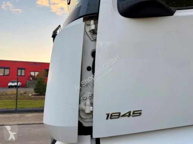 Nyergesvontató Mercedes 1845 StreamSpace / Euro 6