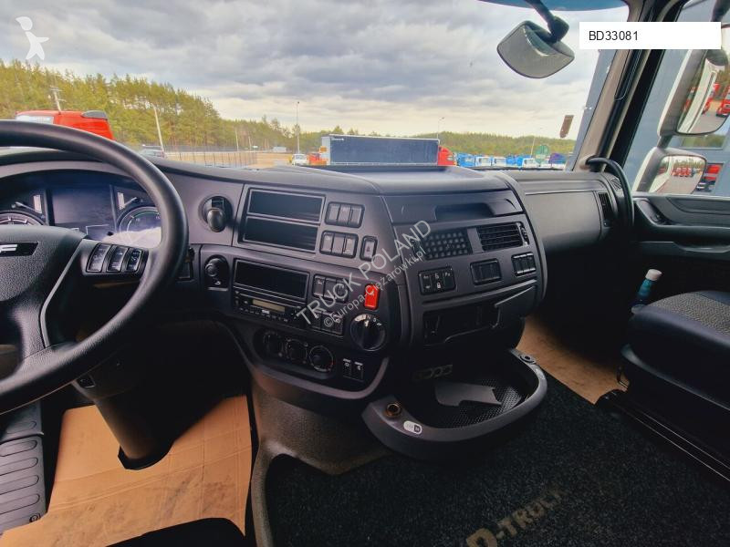 Tracteur DAF 460