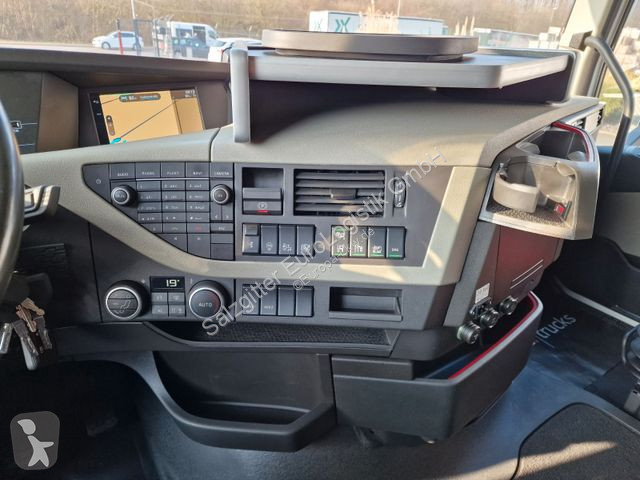جرار Volvo FH  / Euro 6D / Diesel-Gas