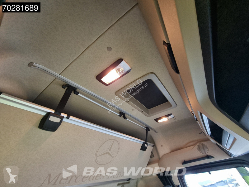 Traktor Mercedes 1851 4X2 BigSpace 2x Tanks
