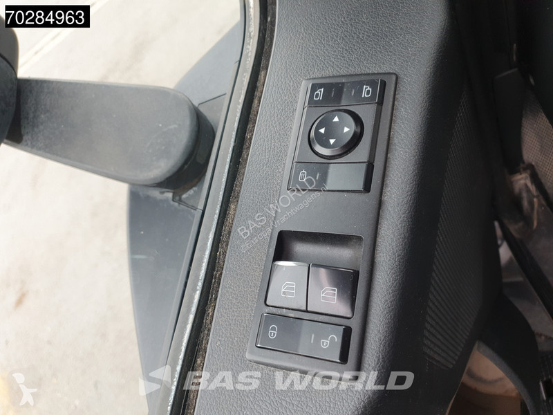 Traktor Mercedes 1845 4X2 ClassicSpace Retarder...