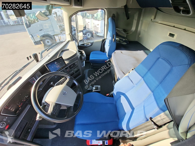 Traktor Volvo 500 4X2 XL VEB+ 2x Tanks...