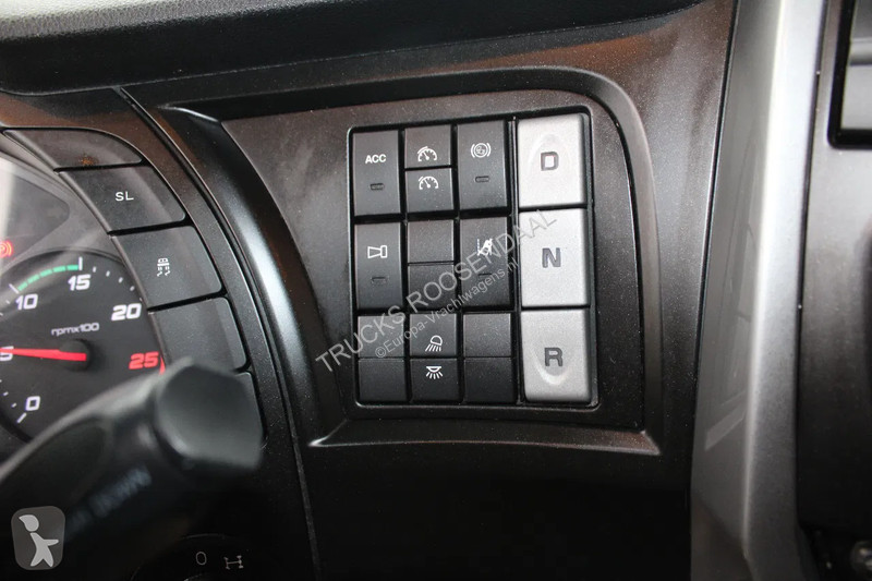 Traktor Iveco 420 + euro 6