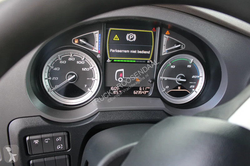 Tahač DAF 106480 + retarder + 623.000km + EURO...