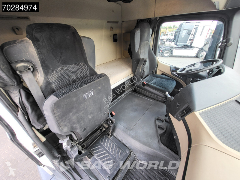 Tractor Mercedes 1845 4X2 ClassicSpace Retarder...