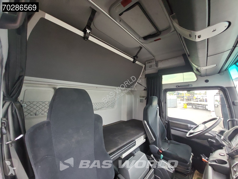Traktor MAN 33.680  6X4 XXL Retarder Big-Axle...