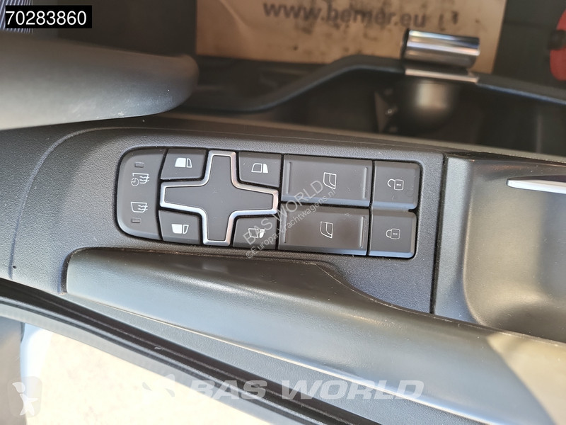 Traktor Volvo 500 4X2 2x Tanks VEB+ I-Park Cool...