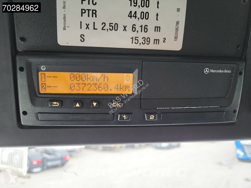 Traktor Mercedes 1845 4X2 ClassicSpace Retarder...