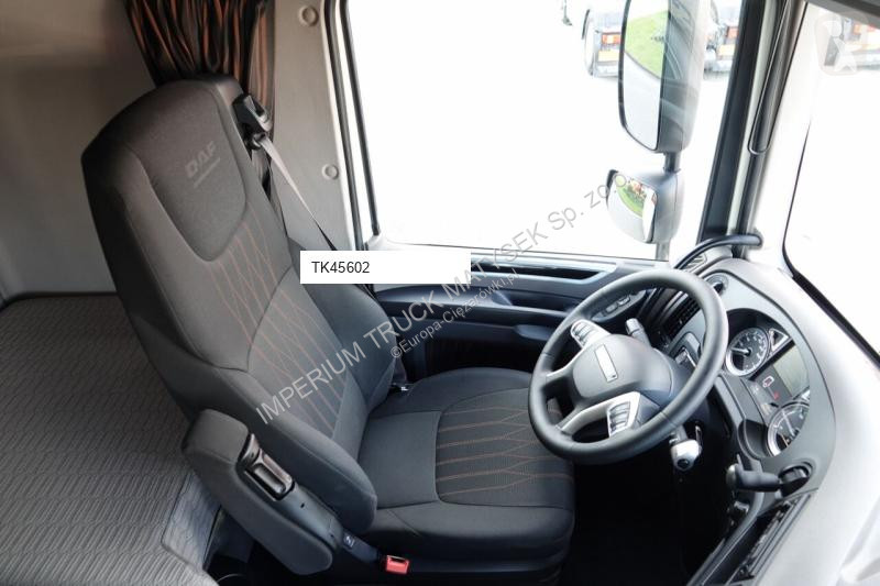 Traktor DAF XF 530