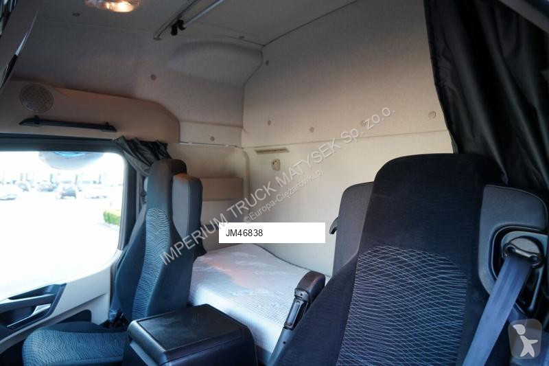 Tahač Mercedes ACTROS 1843