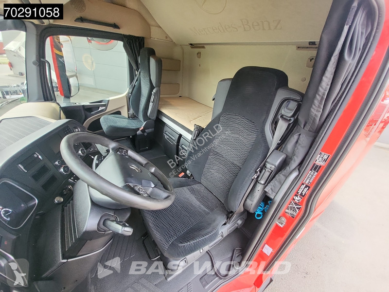 Traktor Mercedes 1845 4X2 BigSpace Retarder...