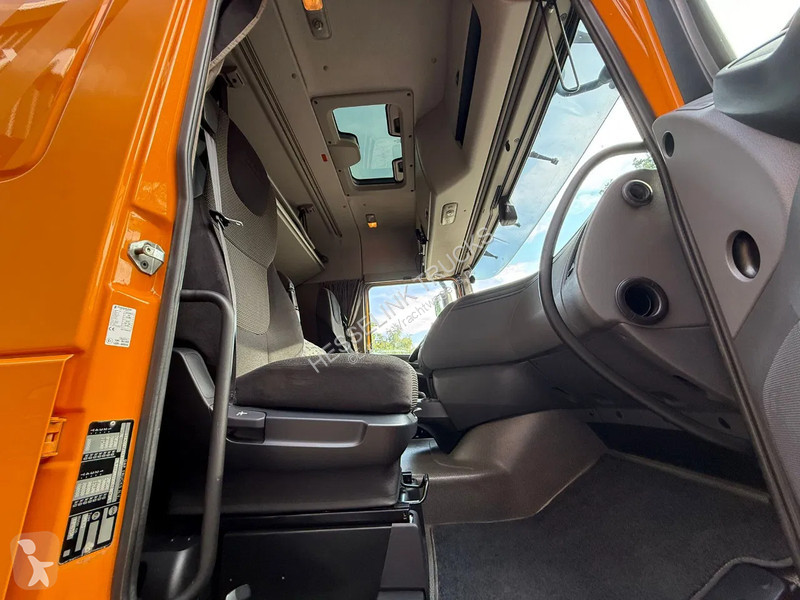 Trekker DAF 440 Space Cab 612.911KM 9T Vooras!...
