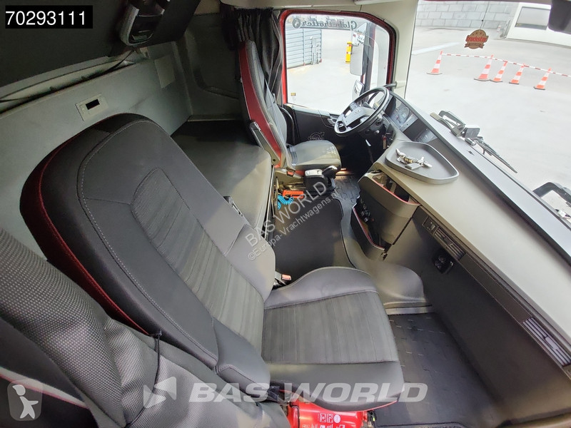Trekker Volvo FH LNG  4X2 LNG! NL-Truck...