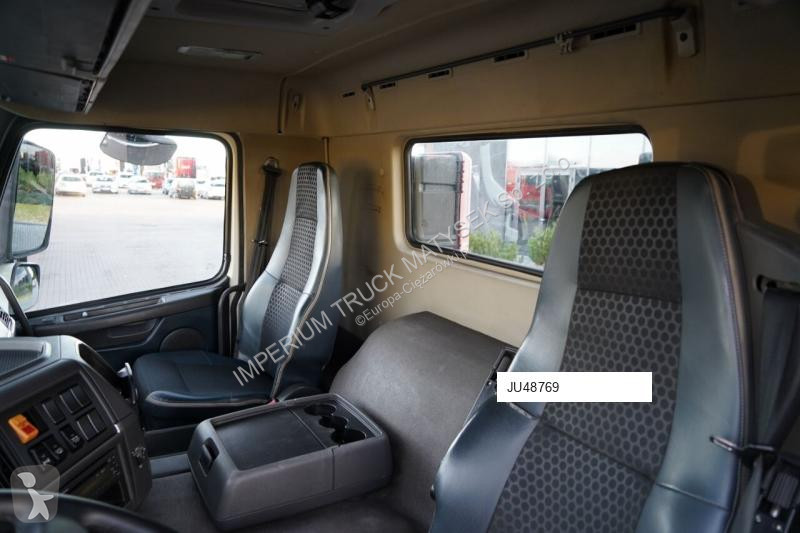 جرار Volvo FM 380