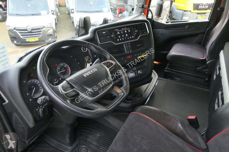 جرار Iveco 460 | Retarder | Alcoas | 612187Km |...